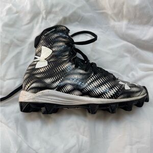 Under Armour Kids Black and White High Top Cleats for football, soccer